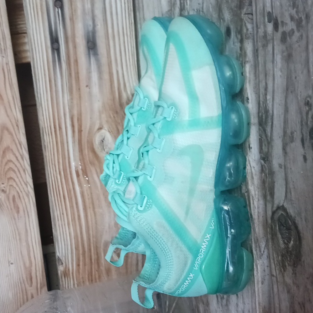 Women's Aqua Vapormax Shoes
